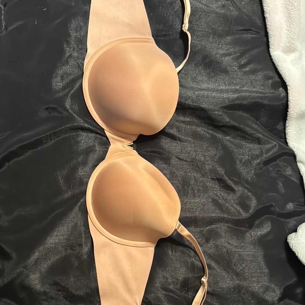 Seamless Nude Bra